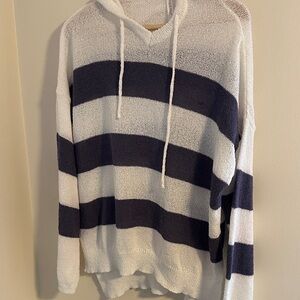 Women’s striped sweater with hood